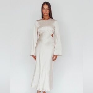 Selfie Leslie Doting Bell Sleeve Cut-Out Midi Dress, Champagne. Never worn, NWT!